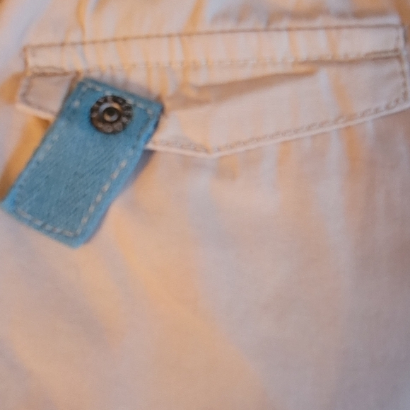 Guess Kid's Khaki Adjustable Waistband Shorts - Picture 7 of 8